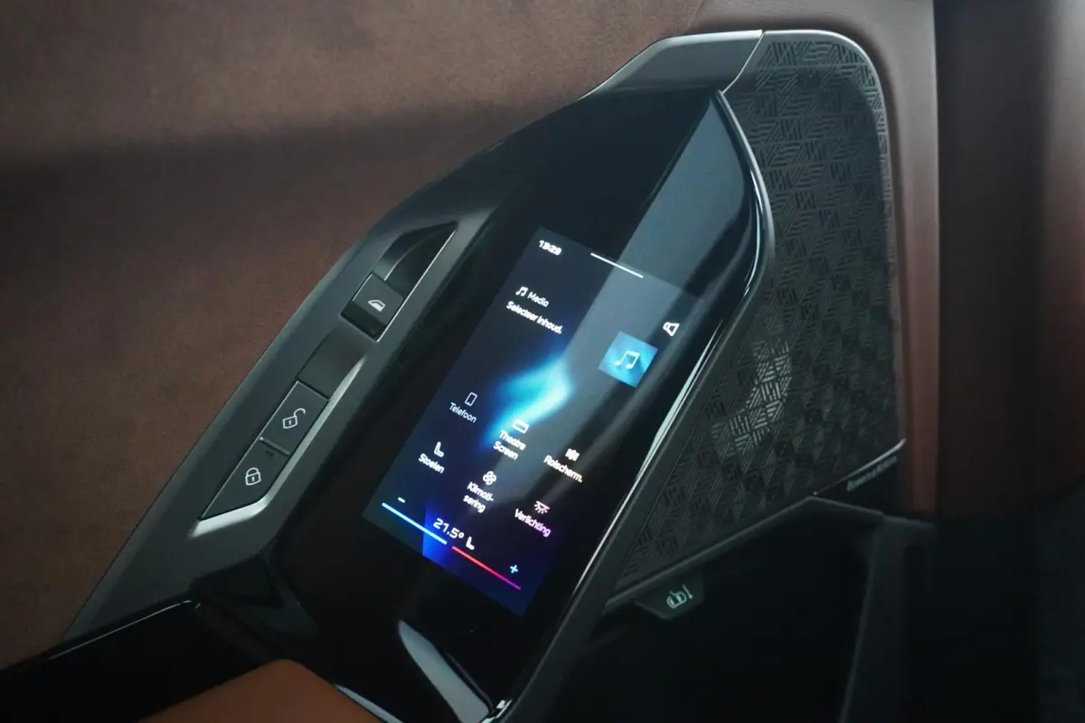 xDrive50 Connoisseur Pack | M Sportpakket Pro | Executive Lounge | Bowers & Wilkins
