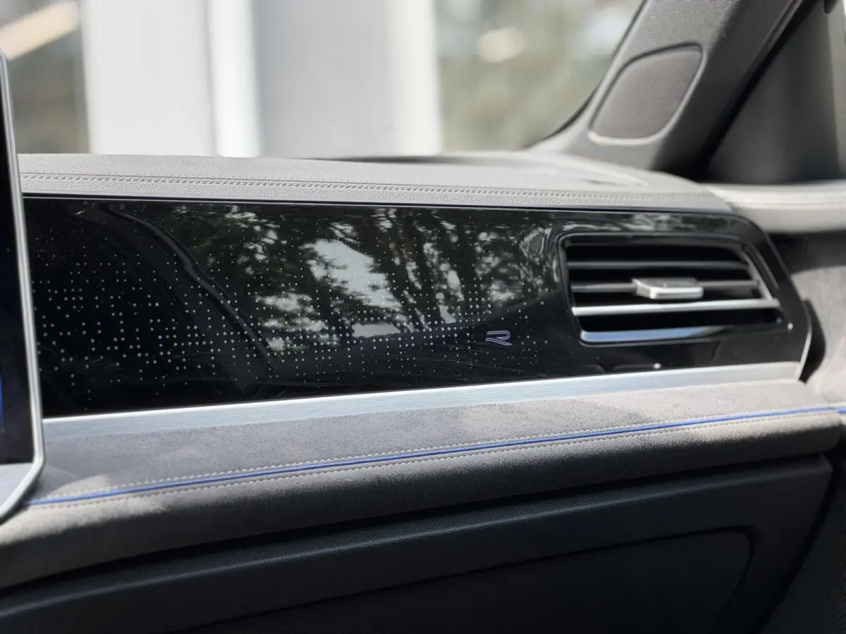 1.5 eHybrid R-Line |Pano|Leer|Memory|Ventilatie|Massage|HUD|