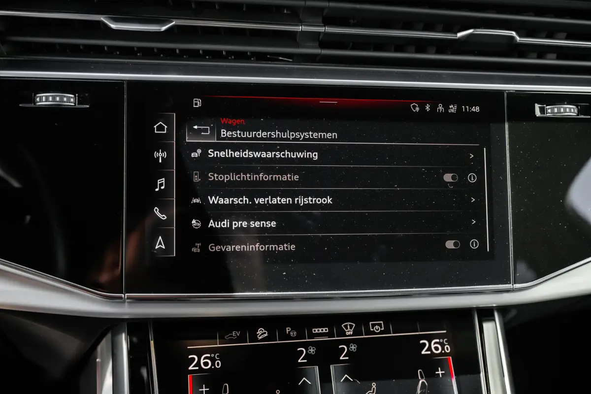 55 TFSI e quattro Pro Line Plus | Panoramdak | Bang & Olufsen | HUD | Servosluiting | | Alarm klasse 3 | Audio installatie premium | Cruisecontrol adaptief