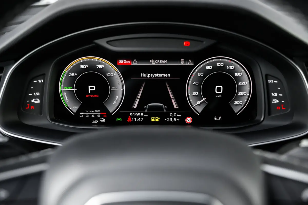 55 TFSI e quattro Pro Line Plus | Panoramdak | Bang & Olufsen | HUD | Servosluiting | | Alarm klasse 3 | Audio installatie premium | Cruisecontrol adaptief