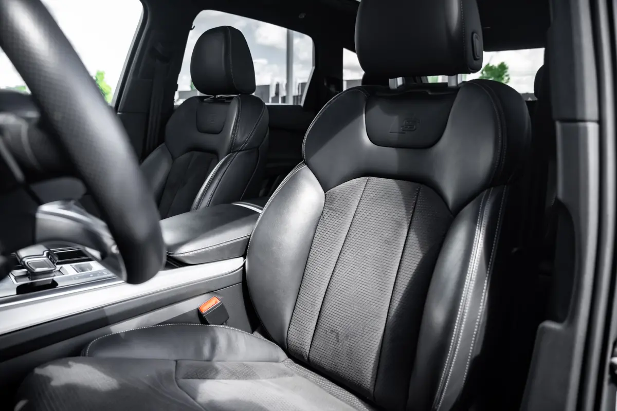 55 TFSI e quattro Pro Line Plus | Panoramdak | Bang & Olufsen | HUD | Servosluiting | | Alarm klasse 3 | Audio installatie premium | Cruisecontrol adaptief