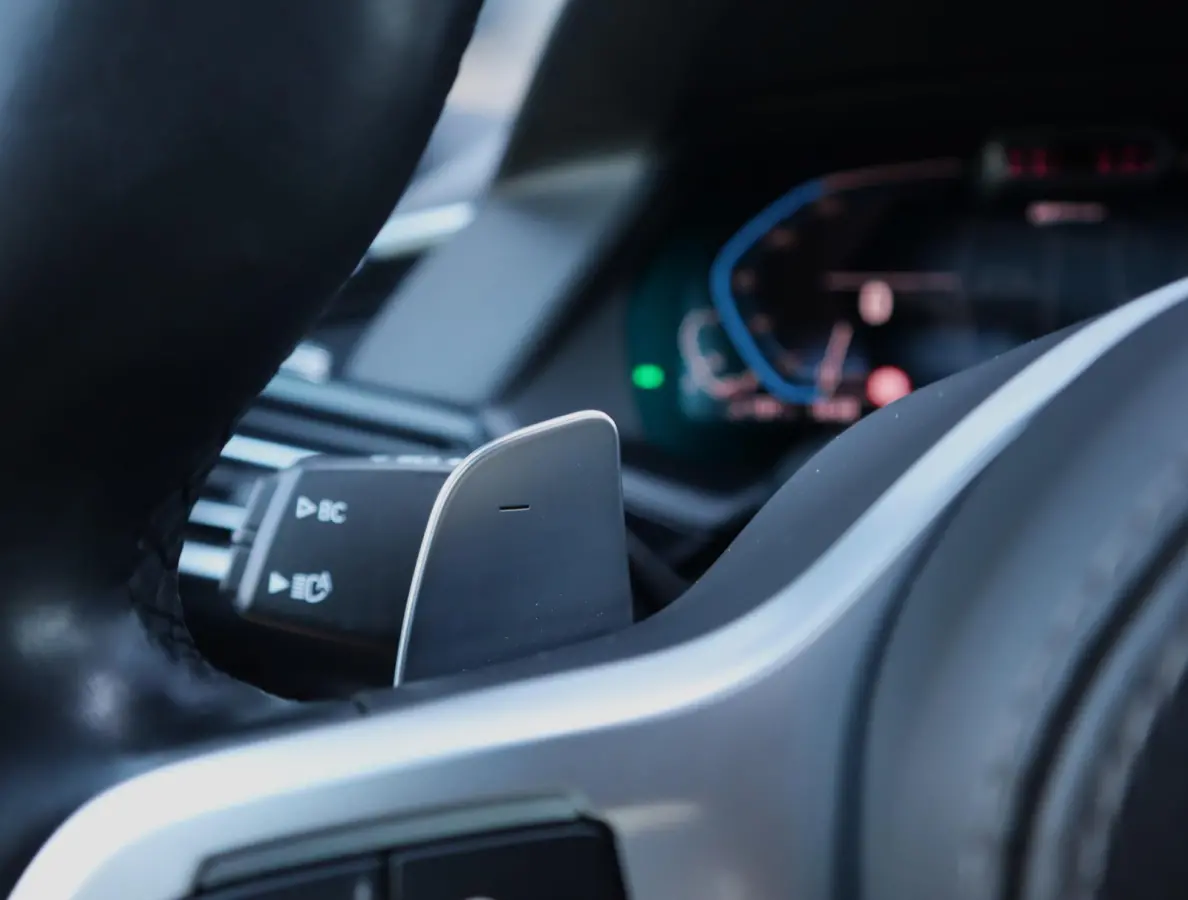 xDrive45e M Sport High Executive | Pano | H+K | Trekhaak | Comfort Stoelen | Co-pilot