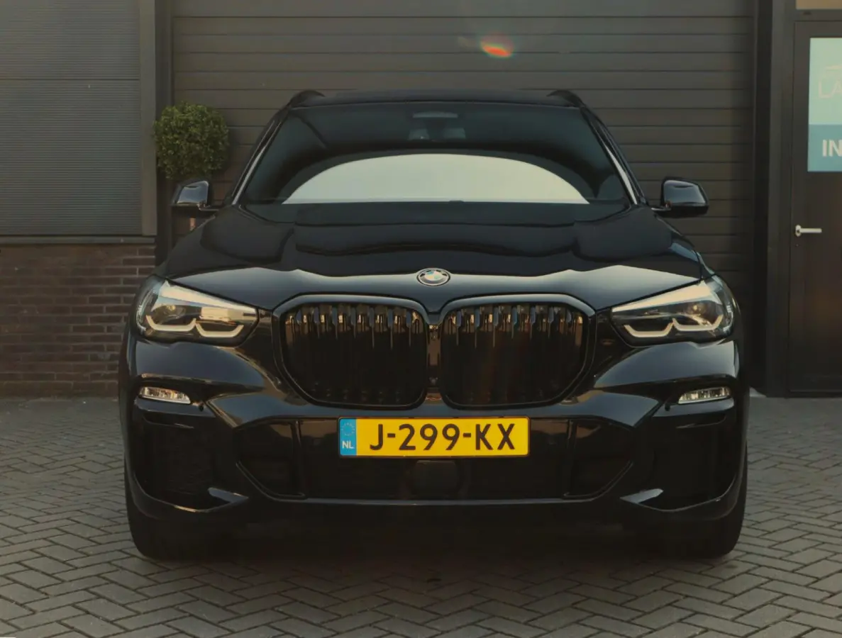 xDrive45e M Sport High Executive | Pano | H+K | Trekhaak | Comfort Stoelen | Co-pilot