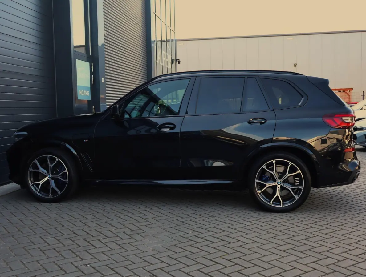 xDrive45e M Sport High Executive | Pano | H+K | Trekhaak | Comfort Stoelen | Co-pilot