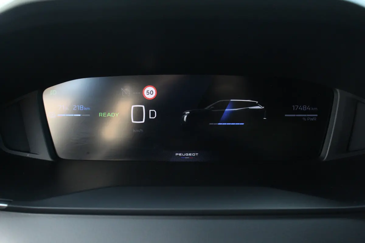 EV Allure 50 kWh | Climate | Navi | Cruise | Keyless | LED | DAB | PDC | Climate | Navi | Cruise | Keyless | LED | DAB | PDC |