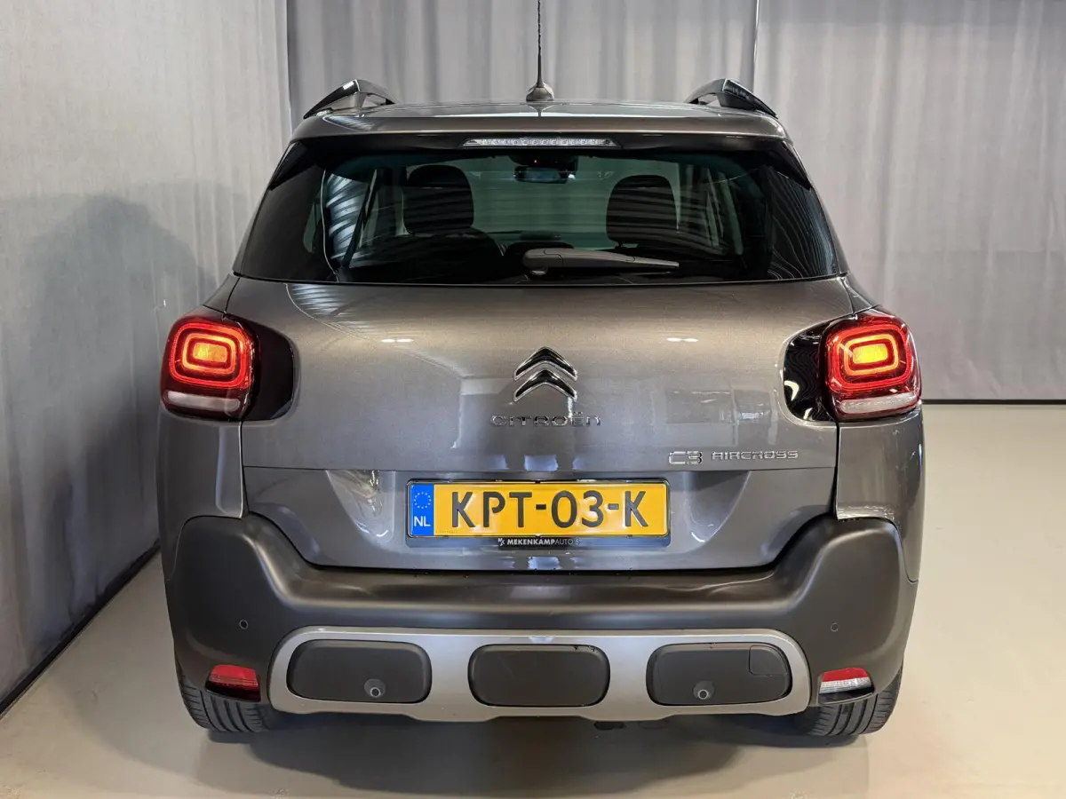 1.2 PureTech S&S Feel 16"/Navigatie/Climate/PDC/DAB/Apple Carplay & Android Auto