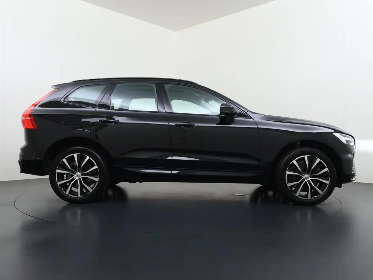 2.0 T8 Plug-in hybrid AWD Ultra Dark VAN:49.900,- VOOR:46.877,- UW HERFSTVOORDEEL:3.023,- T8 12 MND. BOVAG GARANTIE | HEAD UP | PANORAMA DAK | ACHTERUITRIJ CAMERA | BOWERS & WILKINS | MEM. S