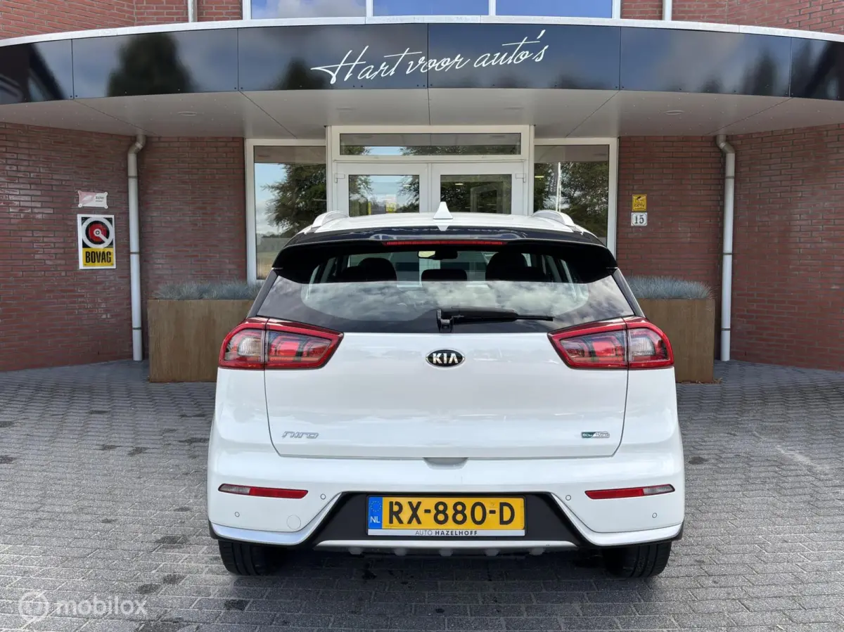 1.6 GDi Hybrid DynamicLine | Camera | Clima | Apple Carplay/Android Auto |