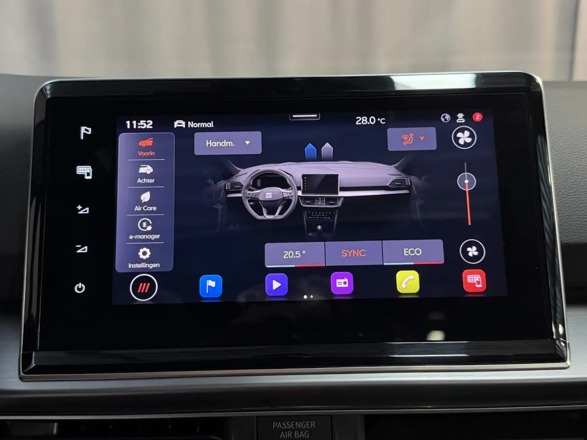 1.4 TSI e-Hybrid PHEV FR Business FABRIEKSGARANTIE 03-2028 20"/Panoramadak/Trekhaak/360 camera/Keyless/Dodehoek/Elektrische klep/Stuur + stoelverwarming v+a