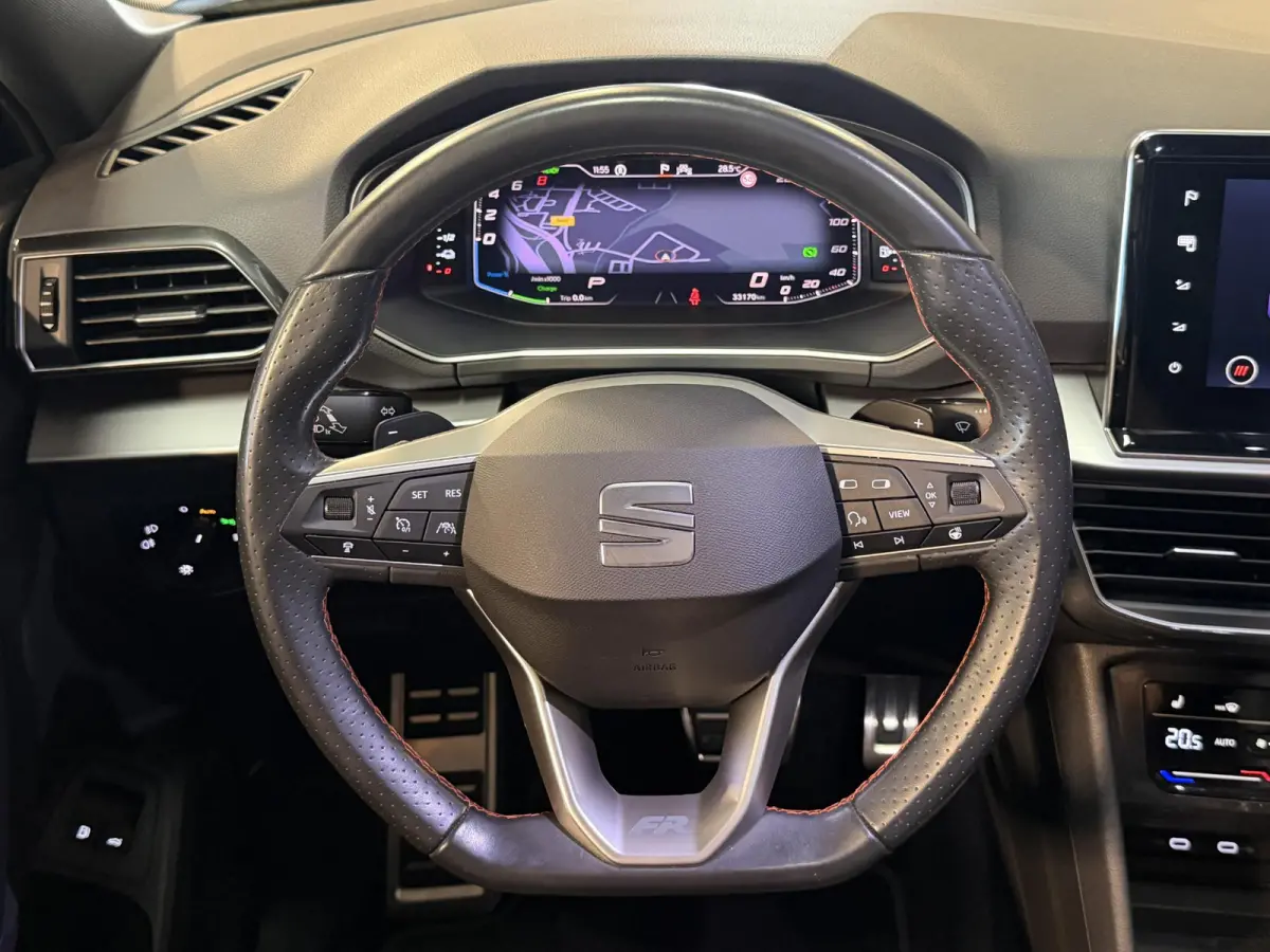 1.4 TSI e-Hybrid PHEV FR Business FABRIEKSGARANTIE 03-2028 20"/Panoramadak/Trekhaak/360 camera/Keyless/Dodehoek/Elektrische klep/Stuur + stoelverwarming v+a