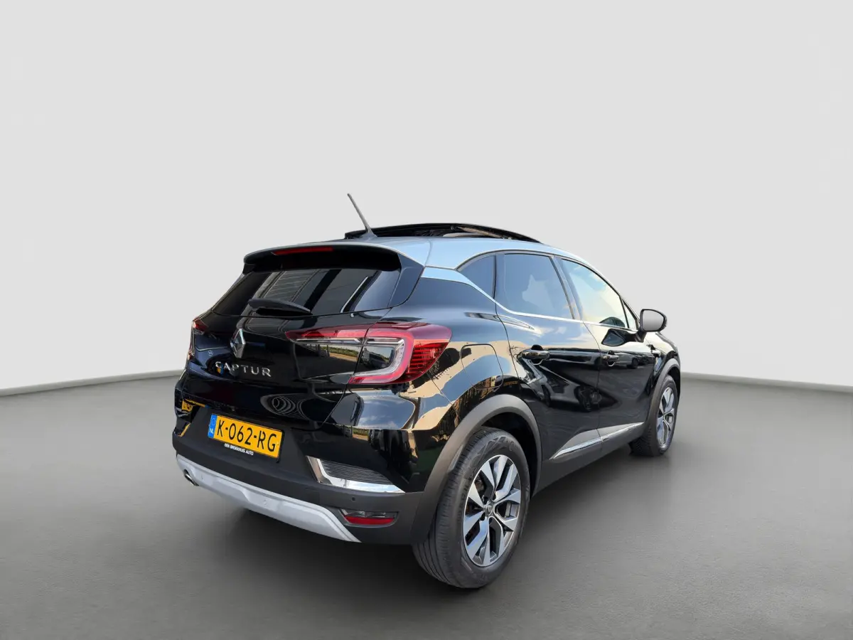 1.0 TCe 90 Intens | Panorama schuifdak | Camera | Half leder | Climate controle | Navigatie | Carplay | Parkeersensoren voor en achter | Keyless entry