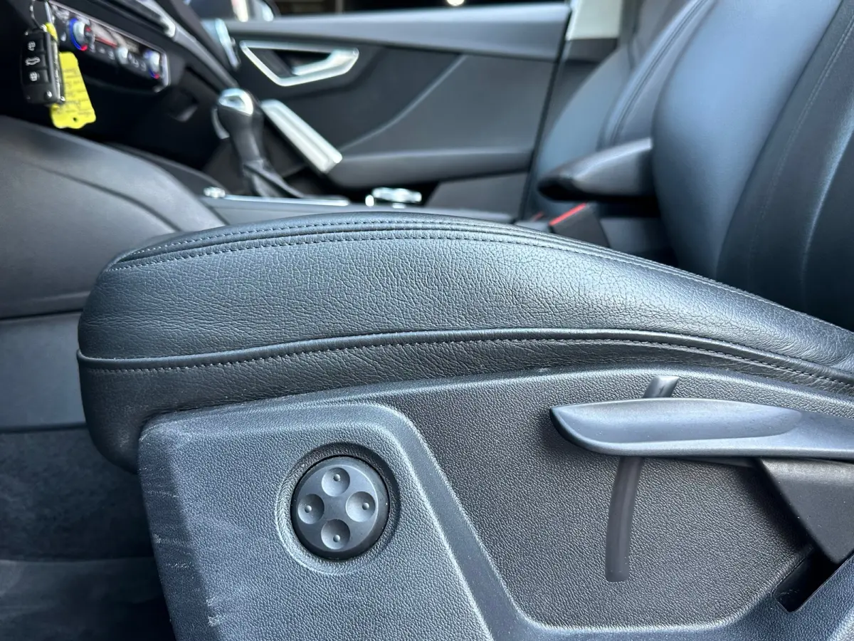 35 TFSI S-Line Leer Navi Camera Carplay Pano