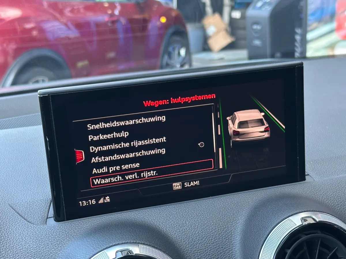 35 TFSI S-Line Leer Navi Camera Carplay Pano