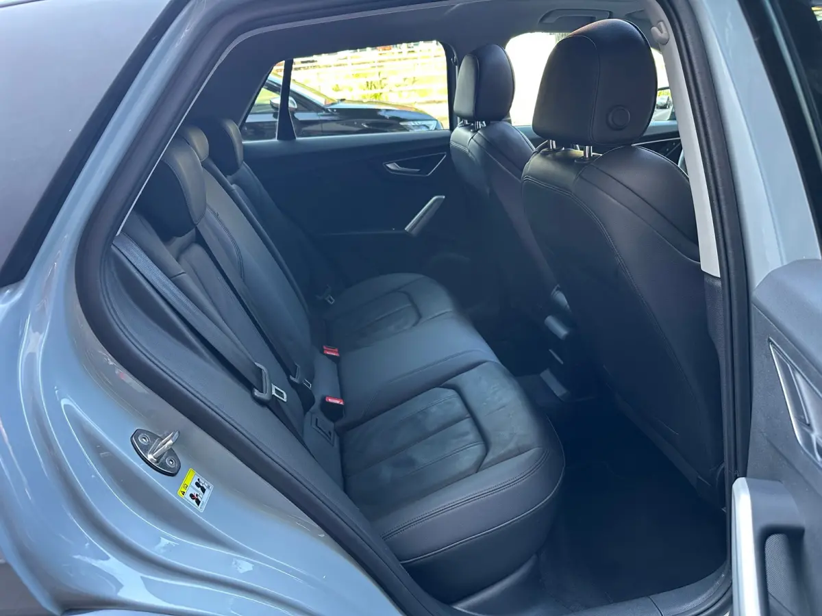 35 TFSI S-Line Leer Navi Camera Carplay Pano