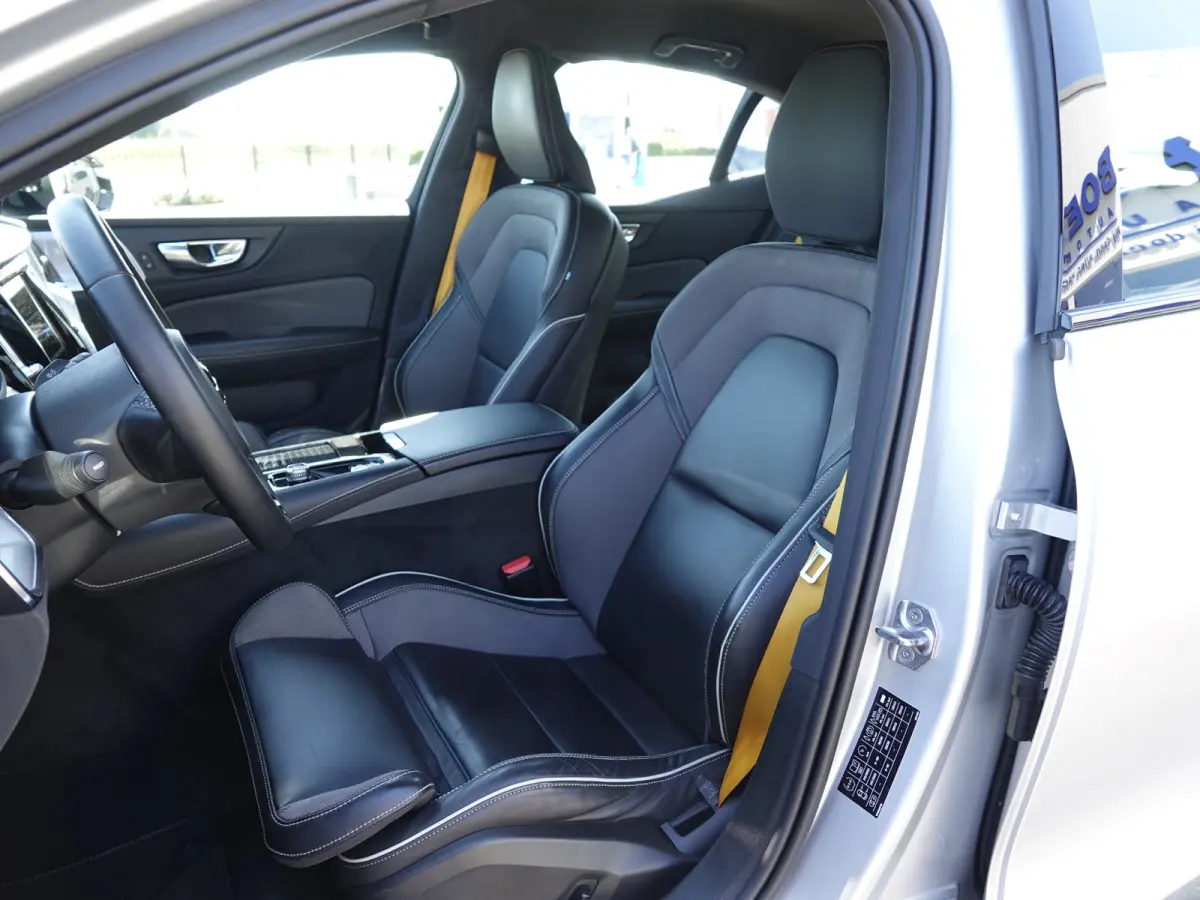 2.0 T8 AWD Polestar Engineered BOWERS & WILKINS | 360° CAM | HUD | TREKH.