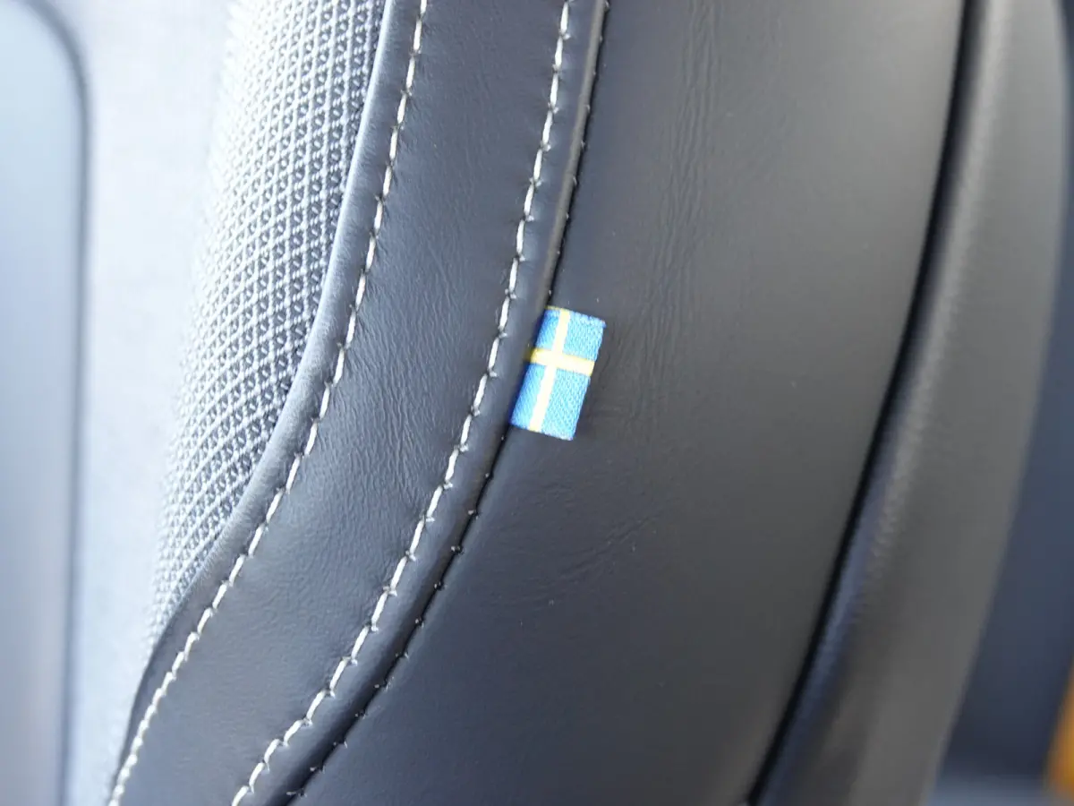 2.0 T8 AWD Polestar Engineered BOWERS & WILKINS | 360° CAM | HUD | TREKH.