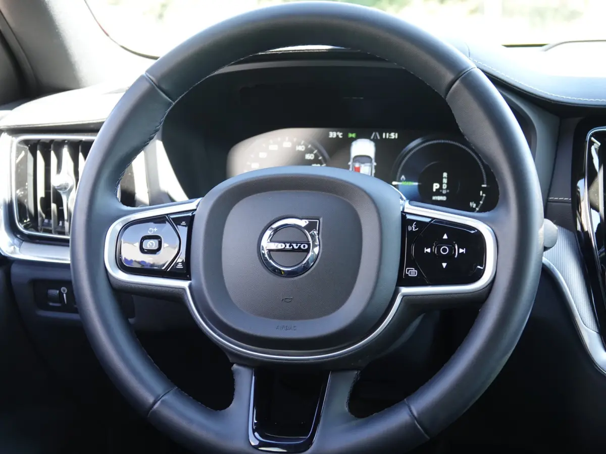 2.0 T8 AWD Polestar Engineered BOWERS & WILKINS | 360° CAM | HUD | TREKH.