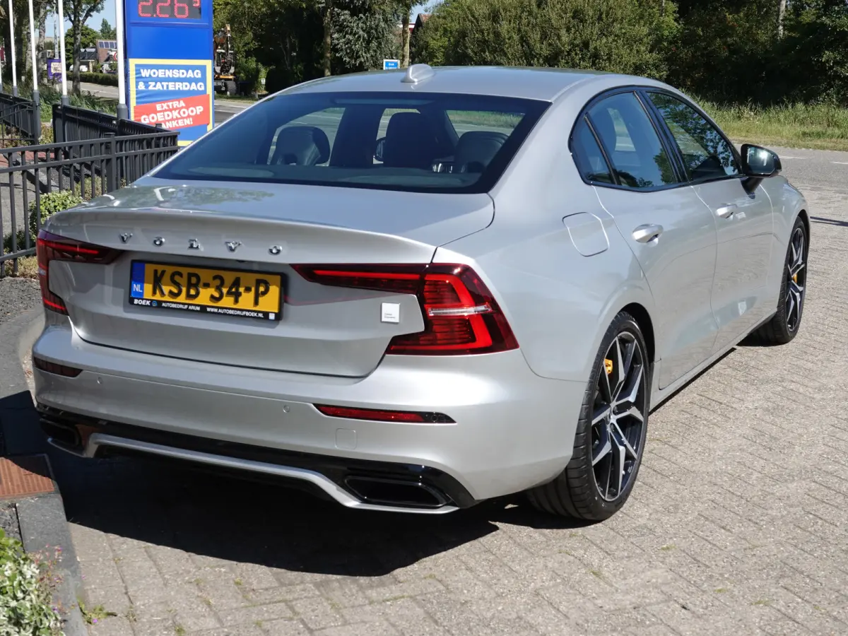 2.0 T8 AWD Polestar Engineered BOWERS & WILKINS | 360° CAM | HUD | TREKH.