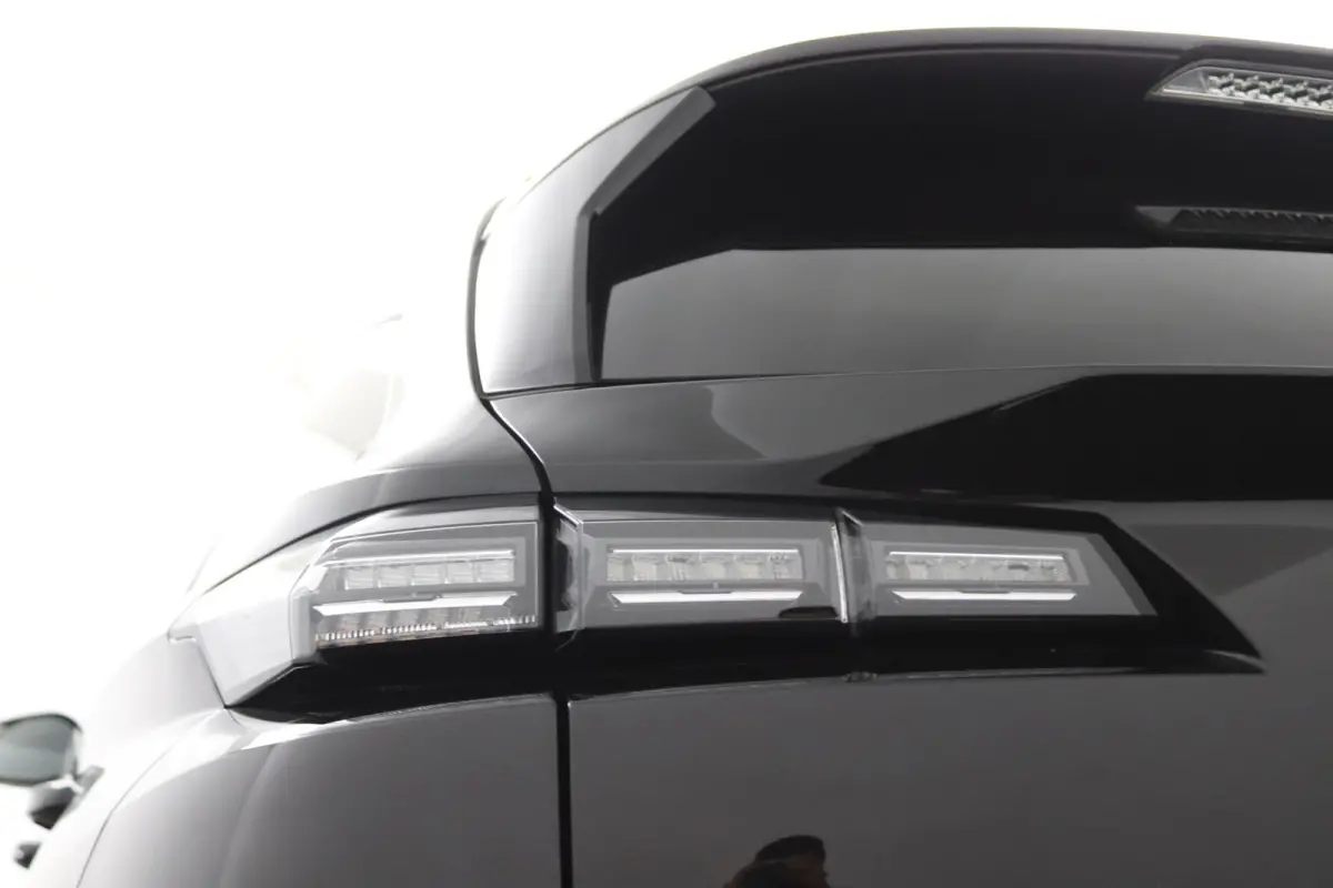 1.2*LED*CRUISE*AGR STOEL*NAVI*CARPLAY*