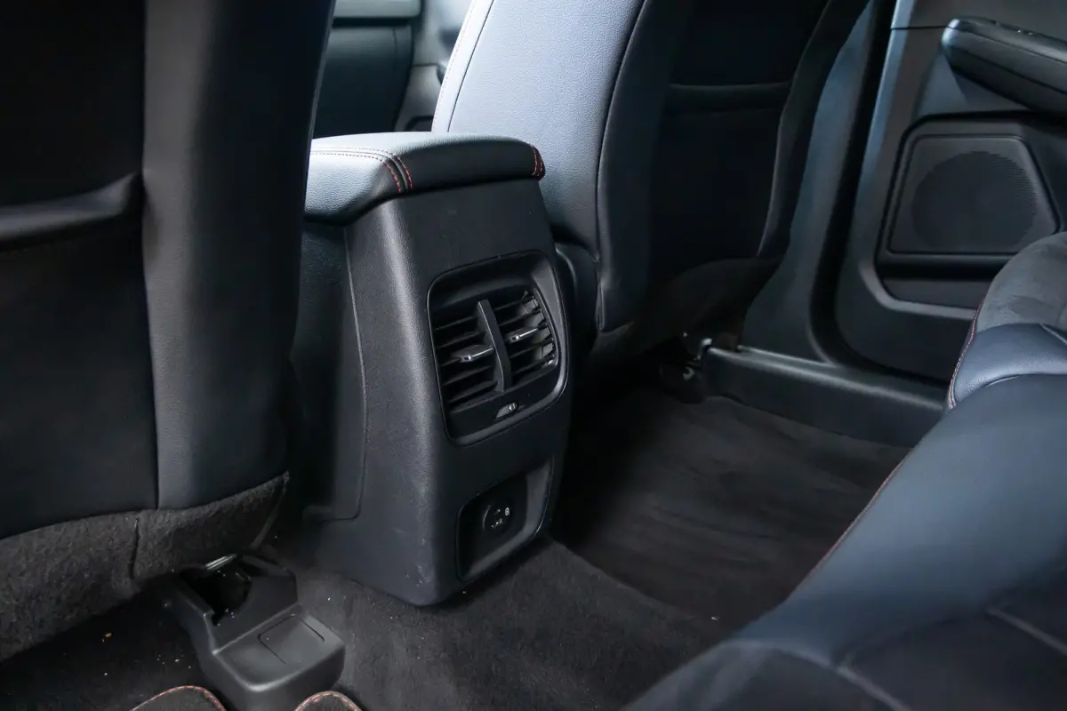 2.5 PHEV ST-Line X | Adaptieve cruise | B&O Audio incl. DAB | Elec. achterklep | 19 INCH | Winter-pack | 360 camera  | Elec. stoel | Dodehoek detectie | LED verlichting