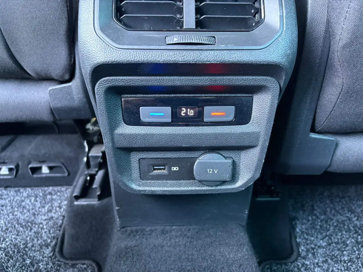 1.5 TSI 130 pk Comfortline Business | Parkeersensoren | Navigatie | Cruise control adaptief |