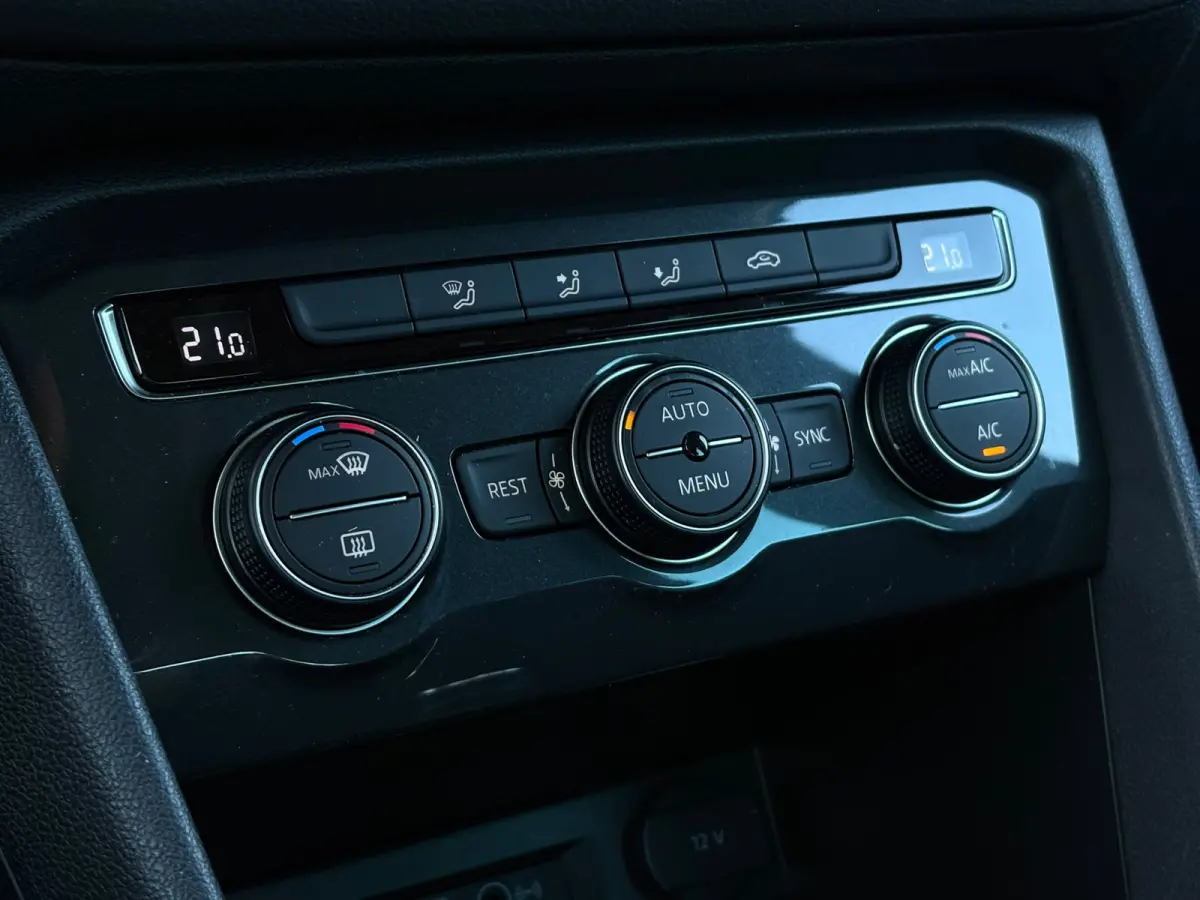 1.5 TSI 130 pk Comfortline Business | Parkeersensoren | Navigatie | Cruise control adaptief |