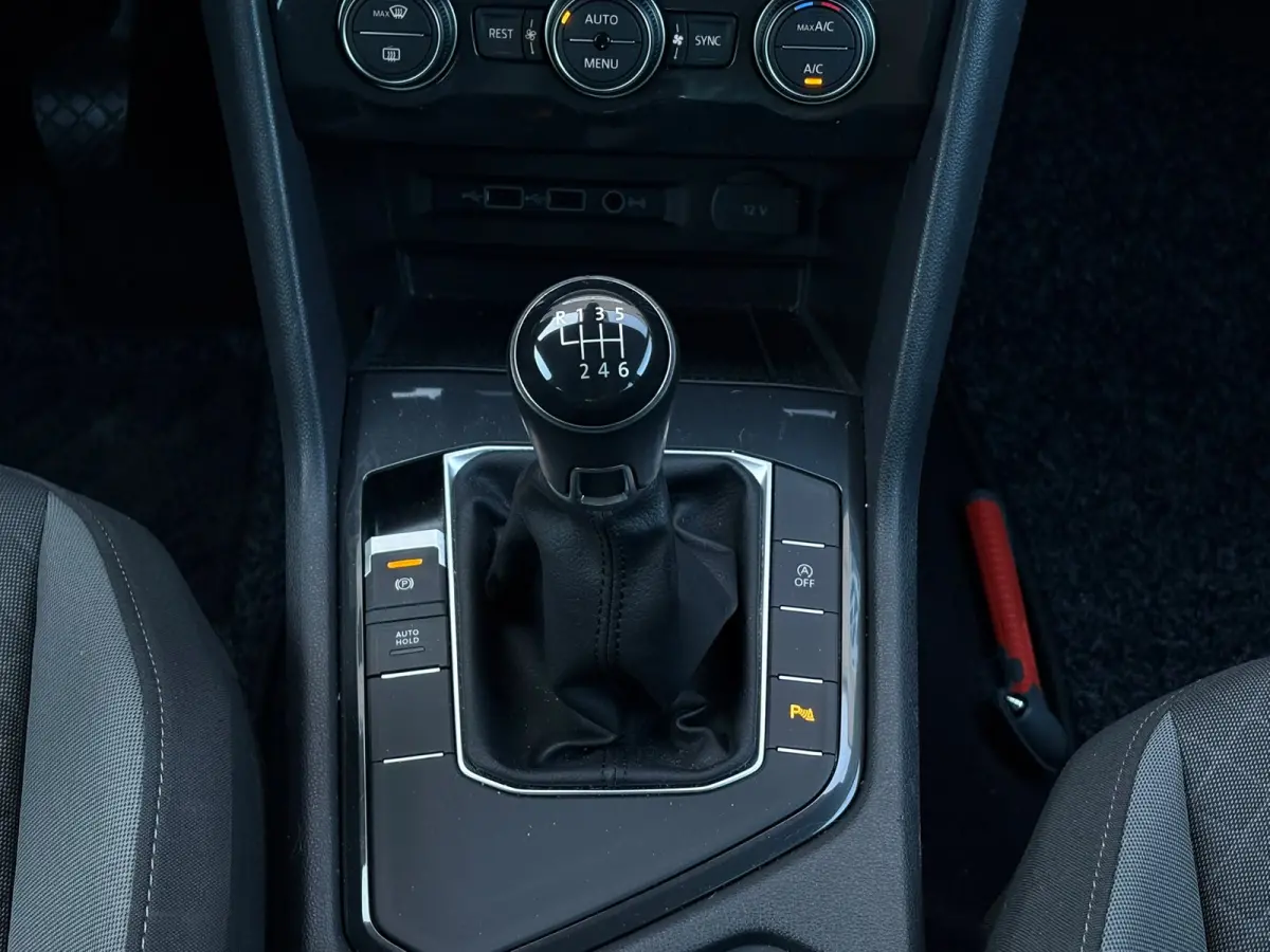 1.5 TSI 130 pk Comfortline Business | Parkeersensoren | Navigatie | Cruise control adaptief |