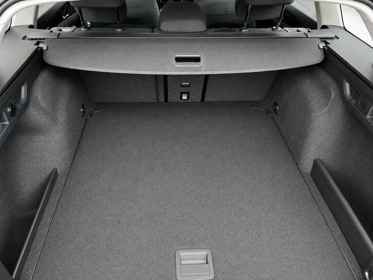 1.5 eTSI Business Navigatie Apple Carplay Android Auto Camera Parkeerhulp Adaptive Cruise Control Stoel- en stuurverwarming  Virtual Cockpit Climate Control Lichtmetalen velgen