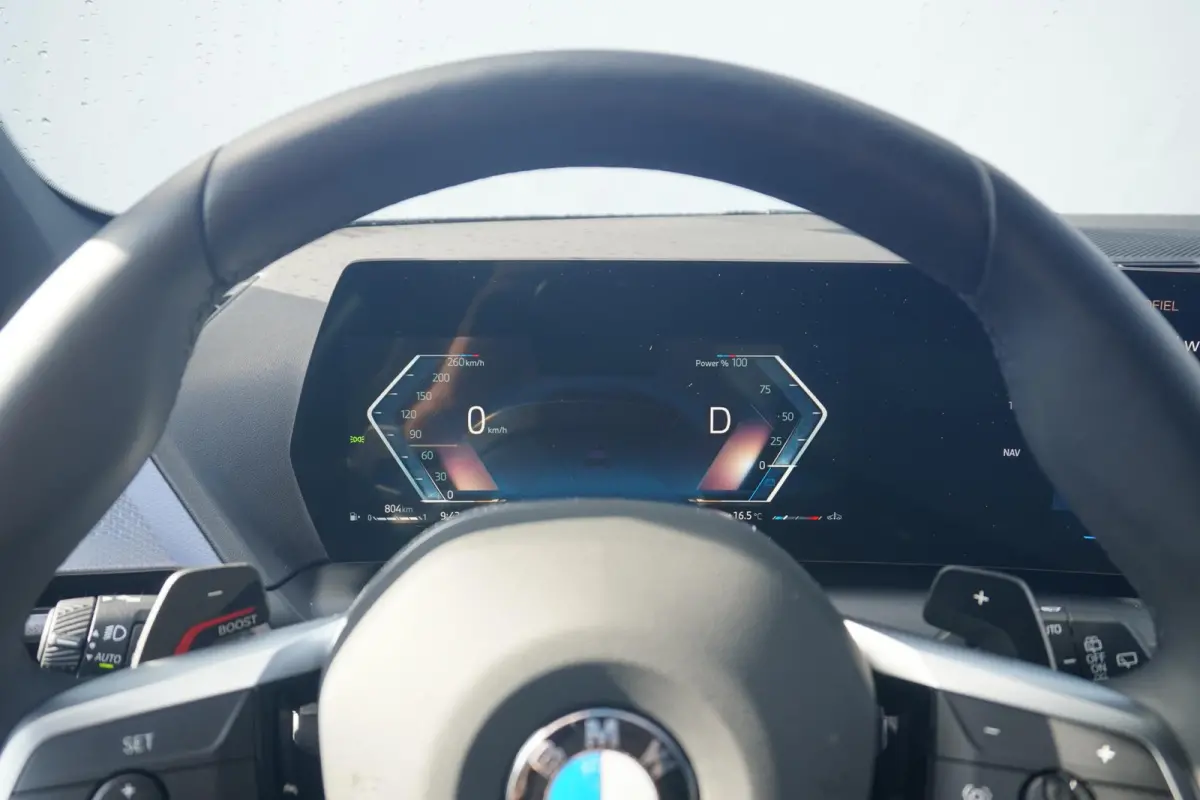 5-deurs 120 | M Sportpakket | Achteruitrijcamera | Driving Assistant | Stoel & Stuurverwarming