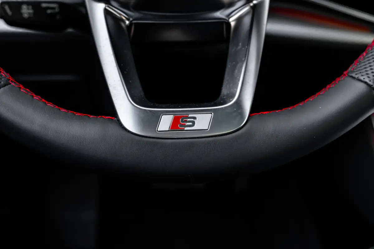 60 TFSI e quattro Pro Line S Competition 490PK | Trekhaak | Panorama Dak | Softclose | Onderstelpakket Advanced | Supersportstoelen