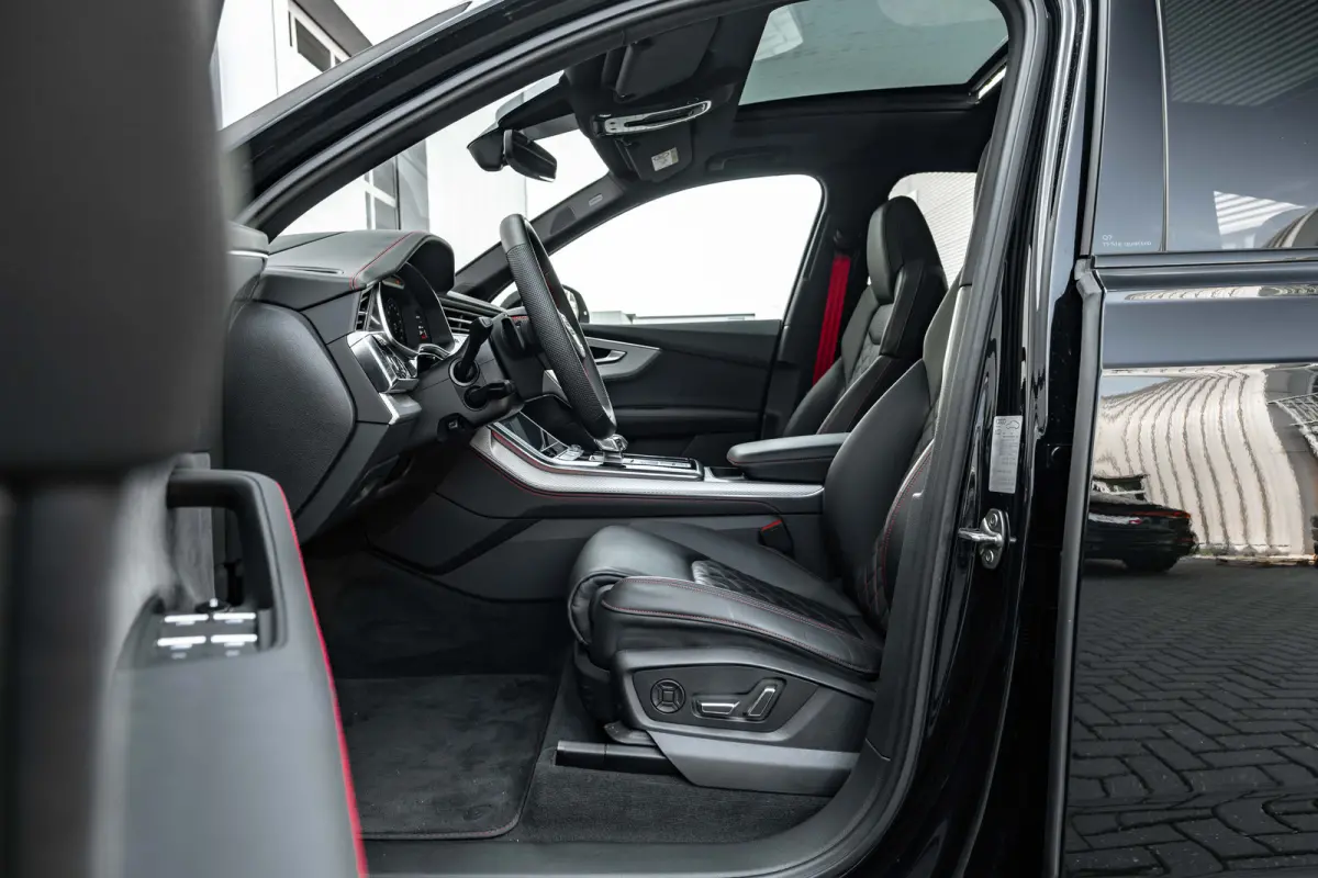 60 TFSI e quattro Pro Line S Competition 490PK | Trekhaak | Panorama Dak | Softclose | Onderstelpakket Advanced | Supersportstoelen
