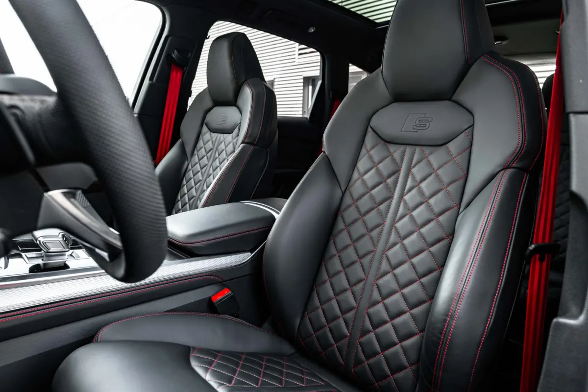 60 TFSI e quattro Pro Line S Competition 490PK | Trekhaak | Panorama Dak | Softclose | Onderstelpakket Advanced | Supersportstoelen
