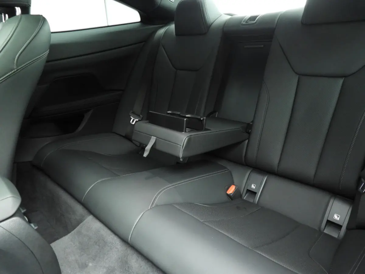 420i | M-Sportpakket | LED | Navigatie | Schuifdak | Sportstoelen | Stoelverwarming | DAB | Alu 19 inch