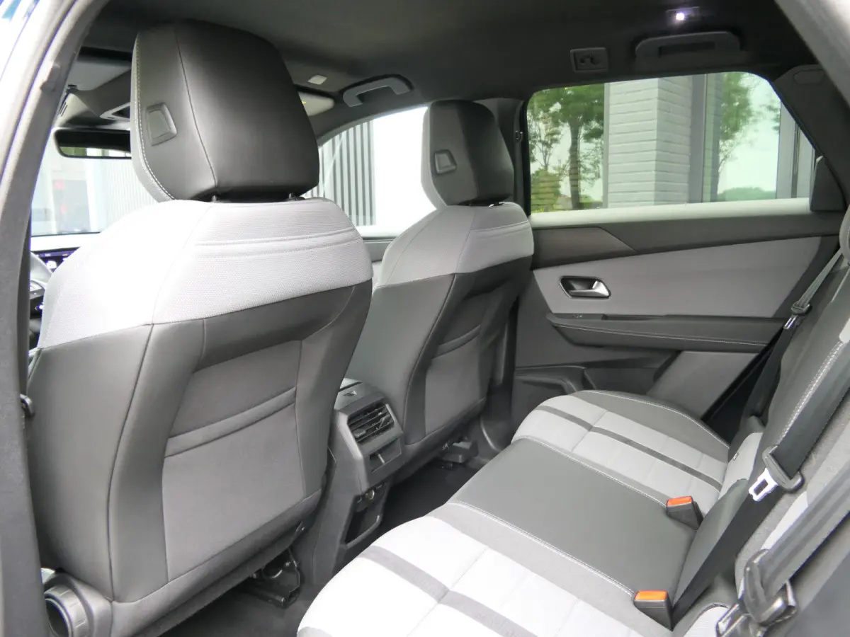 1.2 Turbo 145pk Mild Hybrid GS Automaat | Camera | Comfortstoelen | Winterpack