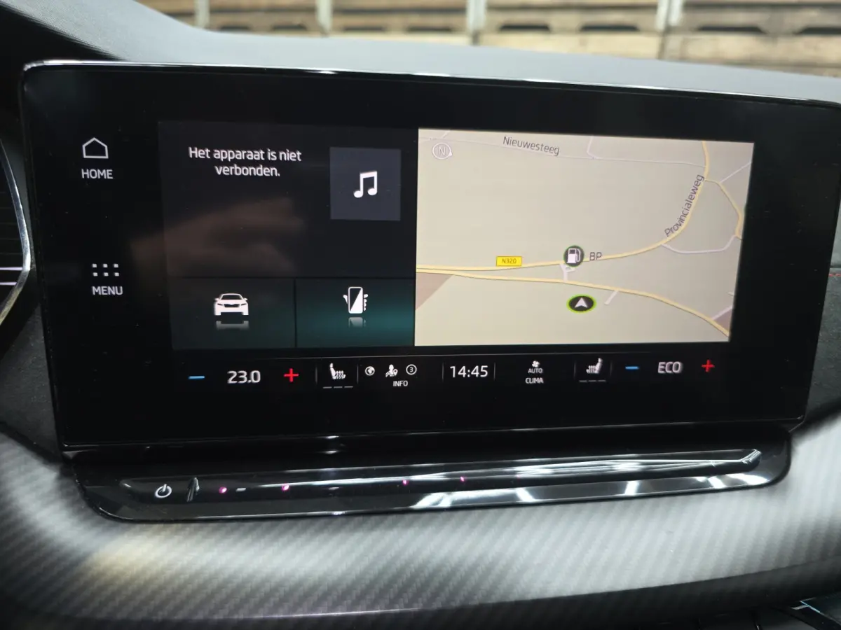 RS 1.4 TSI iV PHEV RS + HuD Pano Camera Navi Mem 19"LM