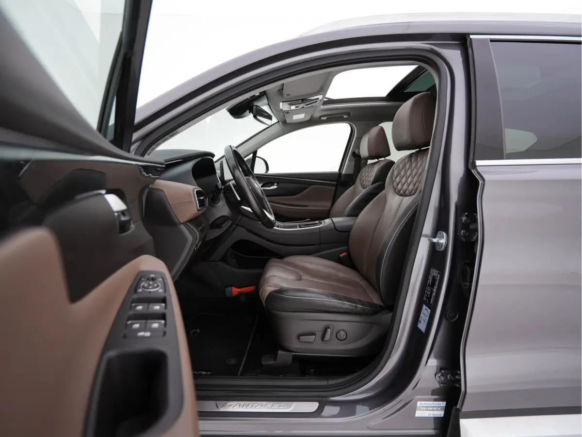 1.6 T-GDI Comfort Smart Sky AWD [ 7-Pers. ] {SoH-100%} (Plug-In) (INCL-BTW) *PANO | LEATHER | FULL-LED | ADAPTIVE-CRUISE | BLINDSPOT | MEMORY-PACK | DIGI-COCKPIT | SHIFTPADDLES | PRIVACYGLAS