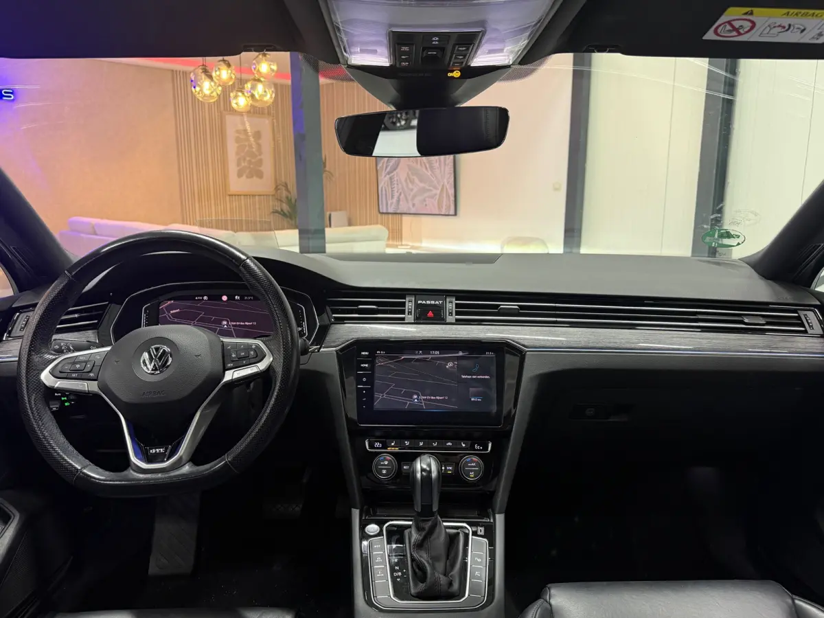 GTE 218pk DSG | Pano | Trekhaak | IQ Light | ACC | HUD | Nappa Leder | Massage | Camera