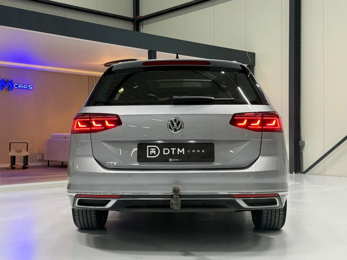 GTE 218pk DSG | Pano | Trekhaak | IQ Light | ACC | HUD | Nappa Leder | Massage | Camera