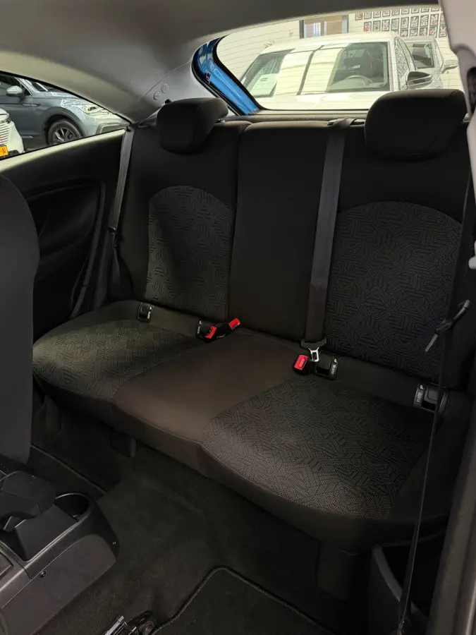 1.2 CarPlay Airco Parkeersensor