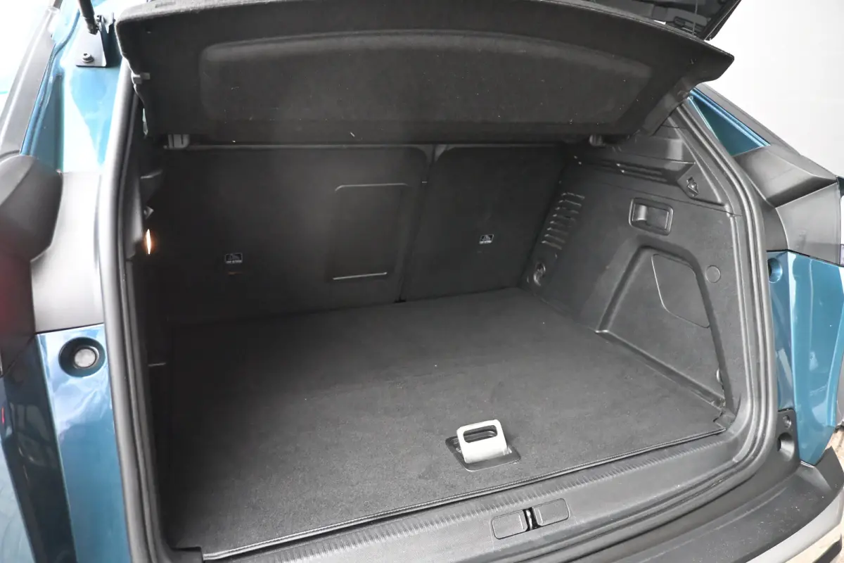 1.6 HYbrid 225 Allure | Navigatie | Achteruitrijcamera | Dodehoek-Detectie | Dealeronderhouden | 1e Eigenaar |