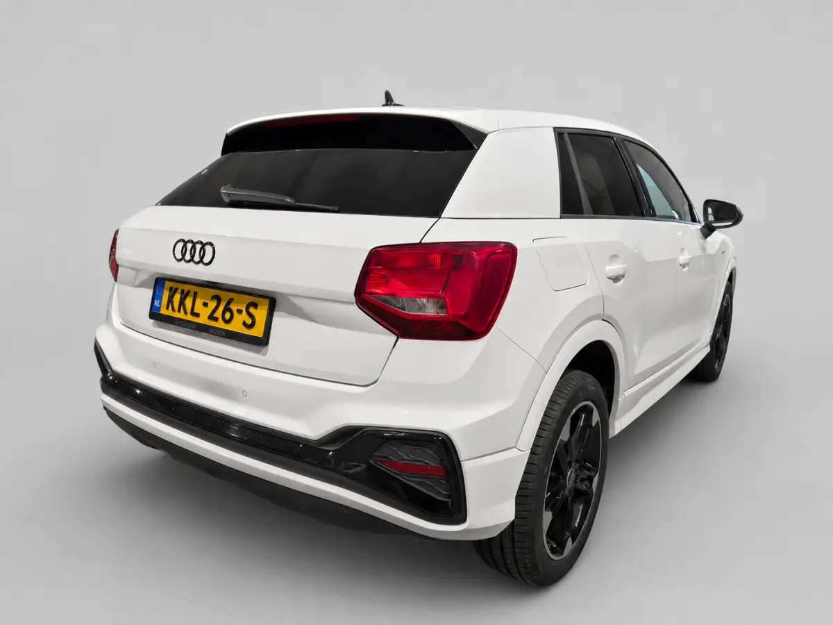 30 TFSI S-Line - Leder - Stoelverwarming - Navi - Camera - CarPlay - Cruise - 10 dkm