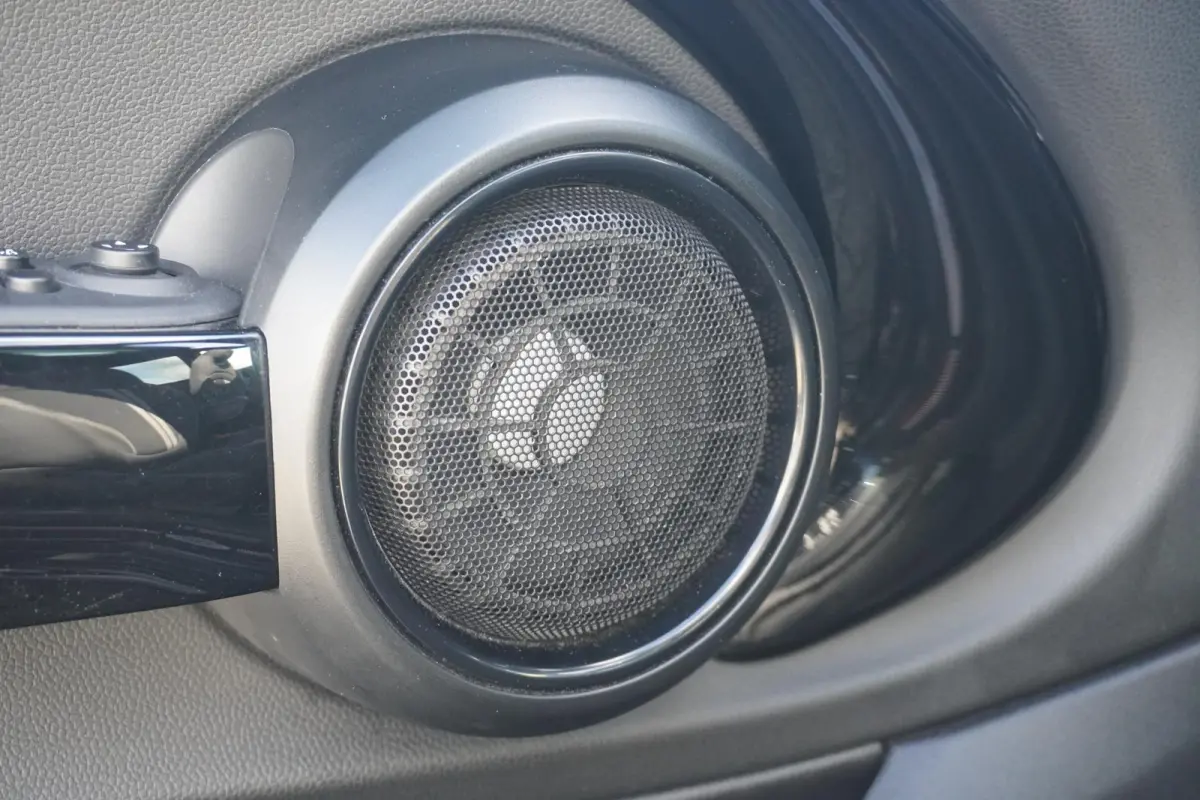 Cooper | John Cooper Works Uitvoering | Harman Kardon | Panoramadak | Comfort Access | Sportstoelen | Cruise Control