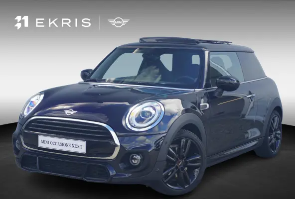 Cooper | John Cooper Works Uitvoering | Harman Kardon | Panoramadak | Comfort Access | Sportstoelen | Cruise Control