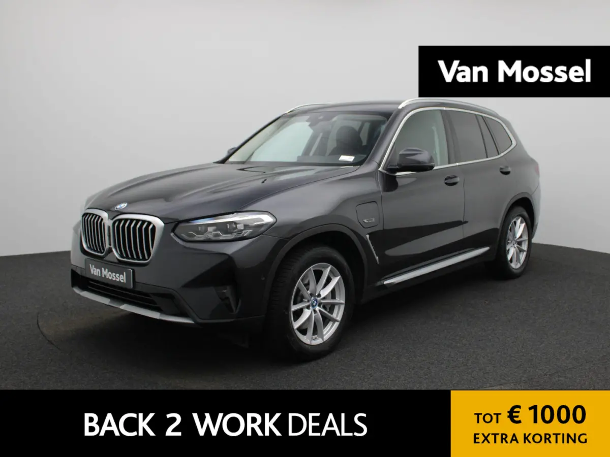 xDrive30e | TREKHAAK | LEER | CAMERA | NAVIGATIE | STOELVERWARMING
