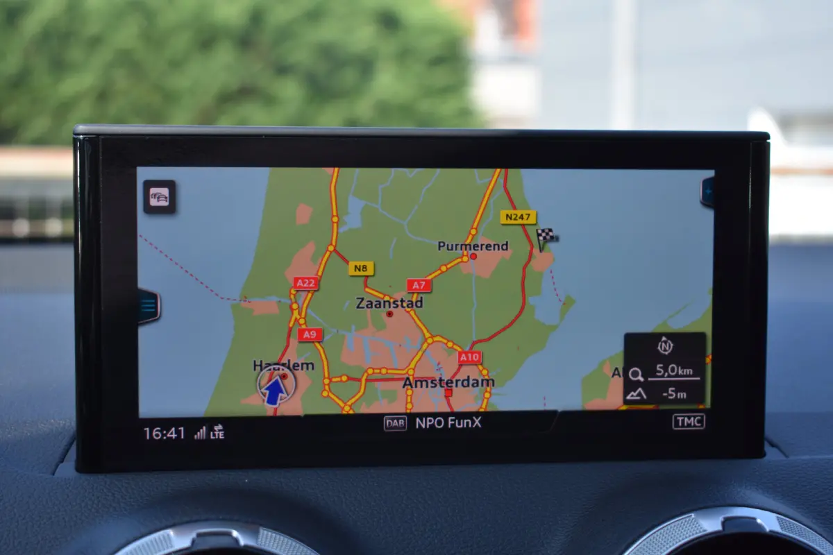 35 TFSI 150PK S-Tronic Edition one | S-Line in- en exterieur | ACC | Camera achter | Verkeersbord detectie | Lederen stoelen | Sportonderstel