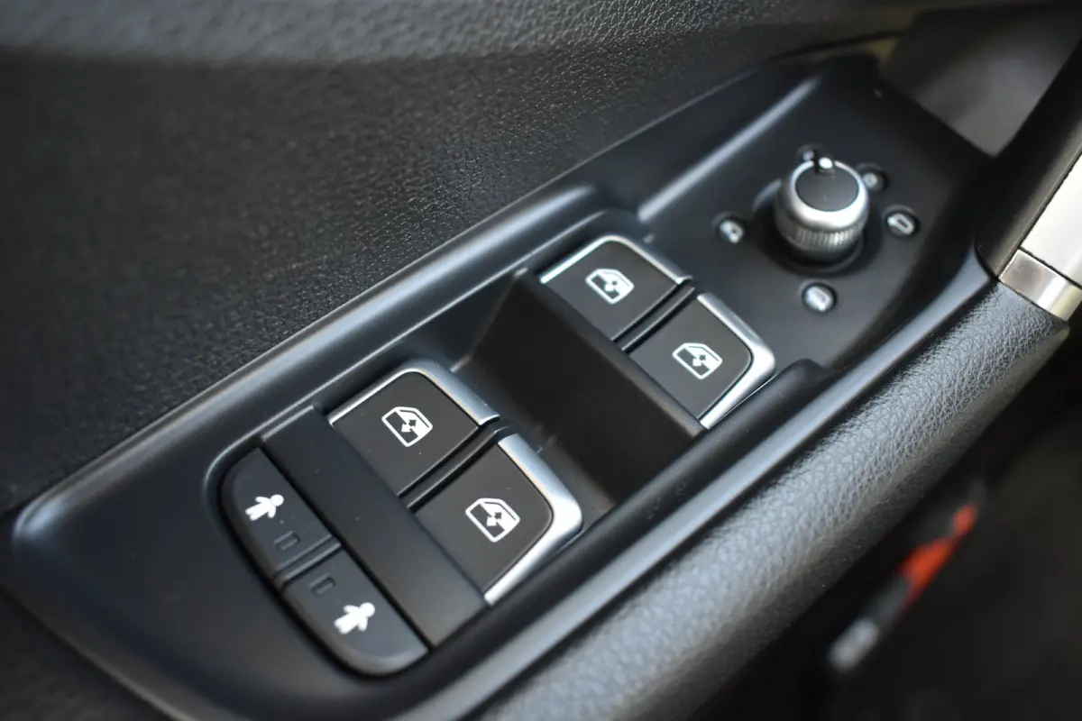 35 TFSI 150PK S-Tronic Edition one | S-Line in- en exterieur | ACC | Camera achter | Verkeersbord detectie | Lederen stoelen | Sportonderstel