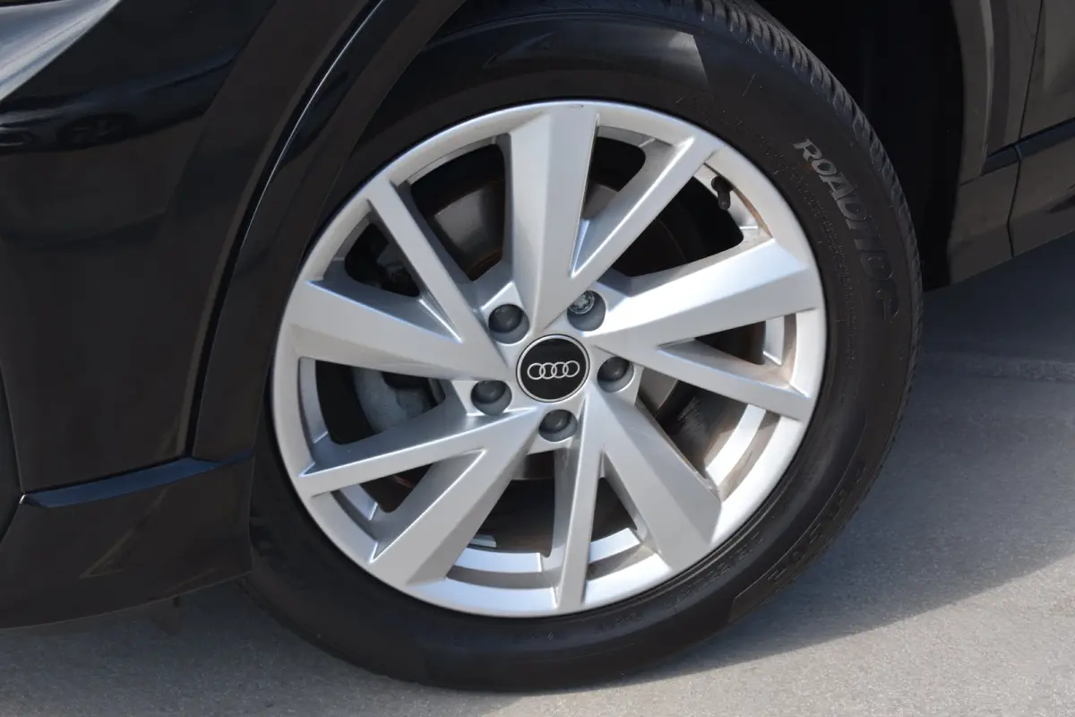 35 TFSI 150PK S-Tronic Edition one | S-Line in- en exterieur | ACC | Camera achter | Verkeersbord detectie | Lederen stoelen | Sportonderstel