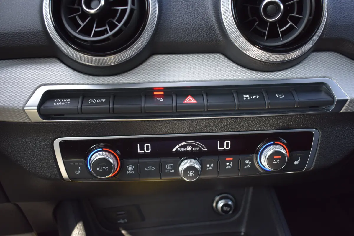 35 TFSI 150PK S-Tronic Edition one | S-Line in- en exterieur | ACC | Camera achter | Verkeersbord detectie | Lederen stoelen | Sportonderstel