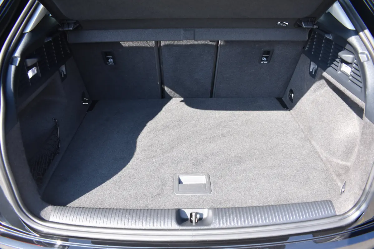 35 TFSI 150PK S-Tronic Edition one | S-Line in- en exterieur | ACC | Camera achter | Verkeersbord detectie | Lederen stoelen | Sportonderstel