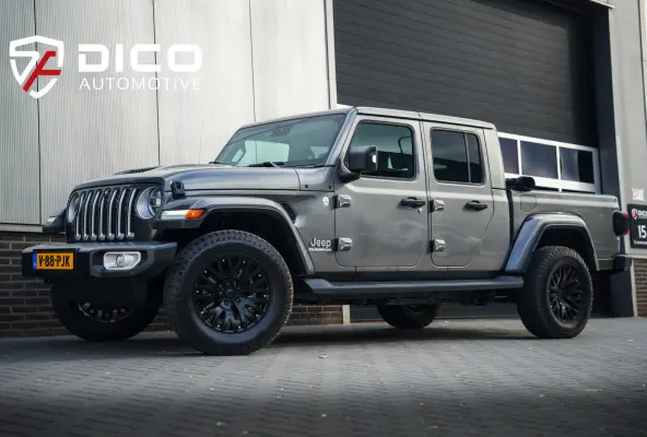 Overland 3.0 CRD 264 pk 4x4 / BTW-auto/ ACC/ Grijs-Kenteken/ Full-Options/ Leder/ Stoel.Verw/ Stuur.Verw/ Keyless/ Camera/ Apple-Carplay/